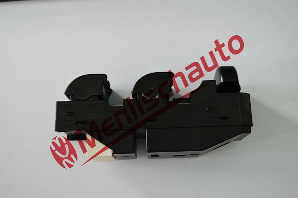 Ƭ 004